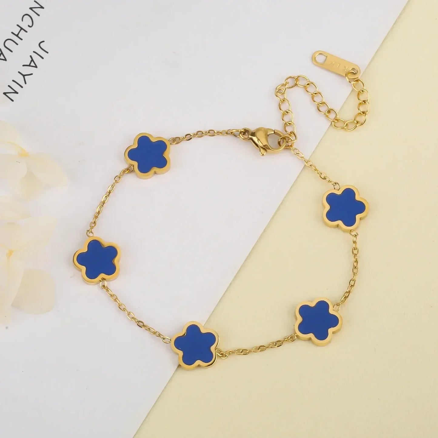 Five Leaf Flower Stainless Steel Gold Plated Bracelet Jewelry for Women