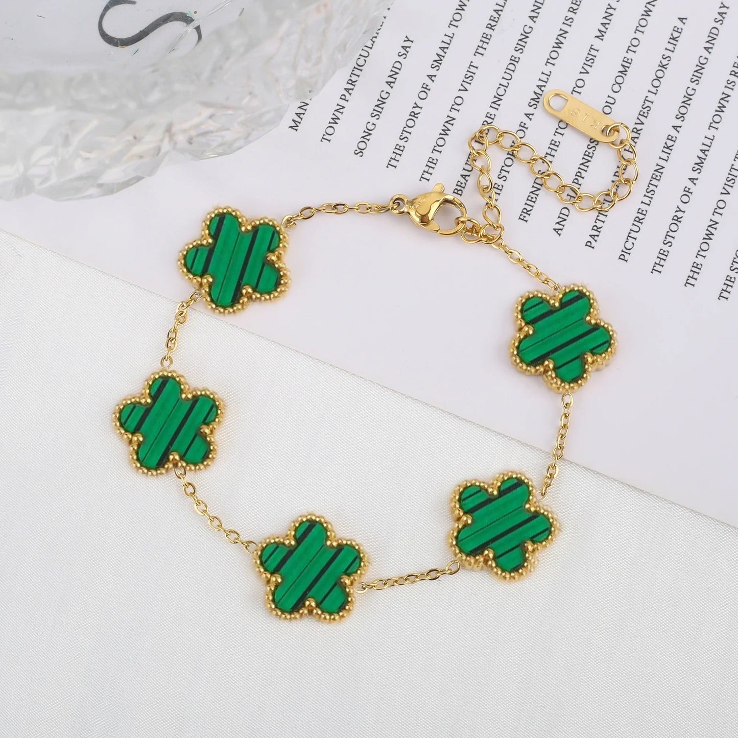 Five Leaf Flower Stainless Steel Gold Plated Bracelet Jewelry for Women