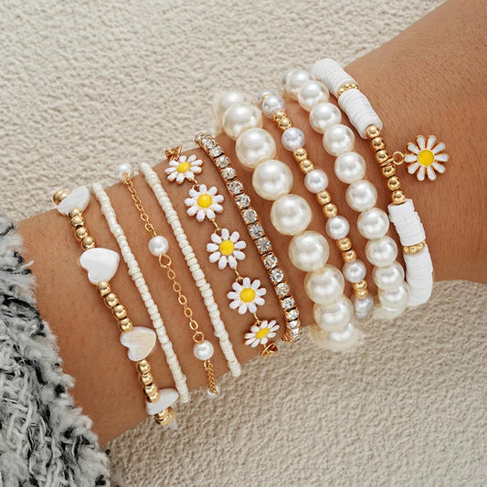 8Pcs Vintage Daisy Flower Pendant Bracelet Set for Women Bohemian Beaded Enamel Star Heart Pearl Bangles Trendy Jewelry Gifts